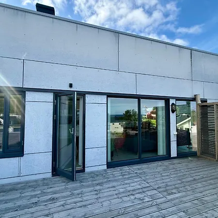 Lofotenapartmentone Apartman Stamsund
