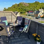 Lofotenapartmentone شقة ستامسوند